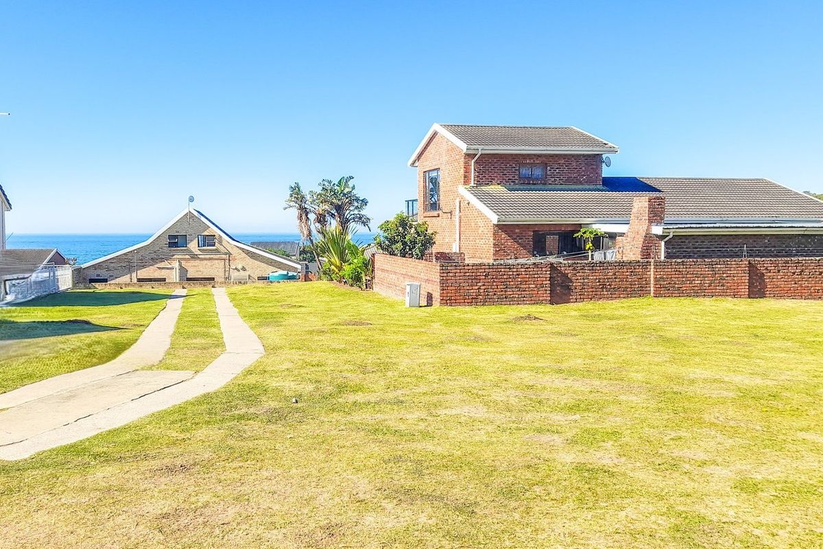 Build your new home in the Seaside Village of Glen Navar Coastal Estate on the East Coast Resorts of the Eastern Cape.  - Photo 4