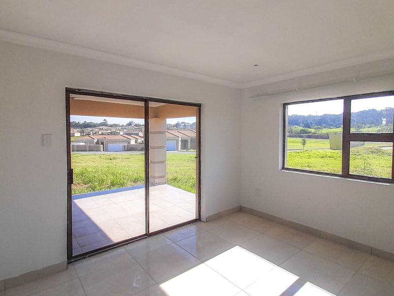 Tuscan Echoes In A Popular Gonubie Gated Estate – A Blank Canvas Awaits With Discounts And A Newly Tarred Road.  - Photo 5