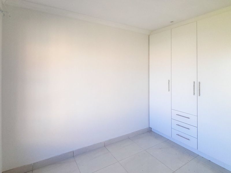 Tuscan Echoes In A Popular Gonubie Gated Estate – A Blank Canvas Awaits With Discounts And A Newly Tarred Road.  - Photo 10