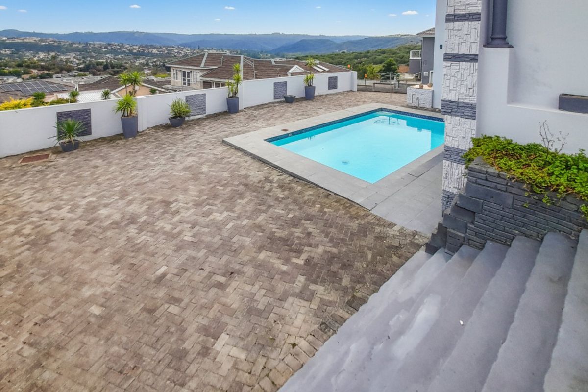 Designed to Impress! Built to Belong and Styled for Life at the Top in Nahoon Valley - Photo 4