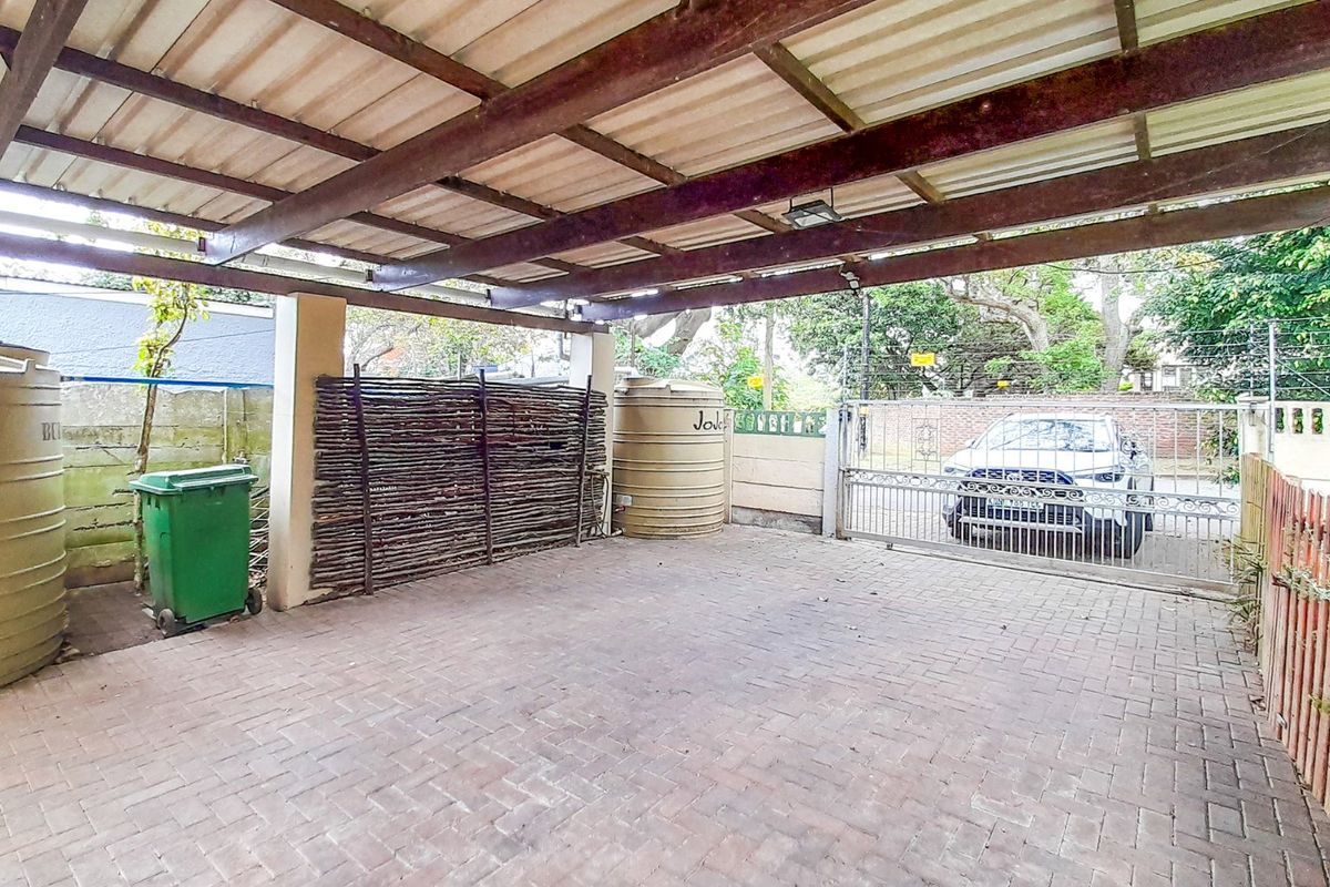 Timeless Vincent Residence with Generous Proportions, Income-Generating Cottage and a Pool That Curves Like It’s on Holiday! - Photo 2