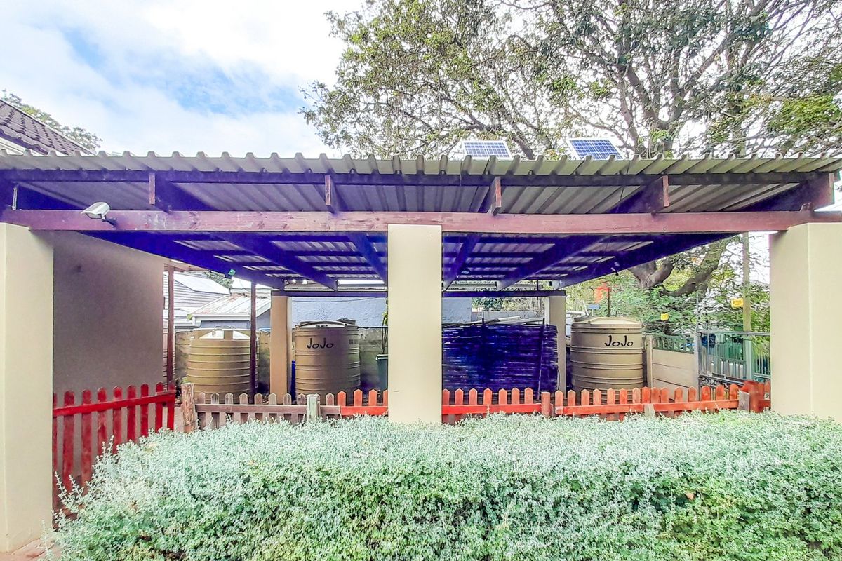 Timeless Vincent Residence with Generous Proportions, Income-Generating Cottage and a Pool That Curves Like It’s on Holiday! - Photo 3