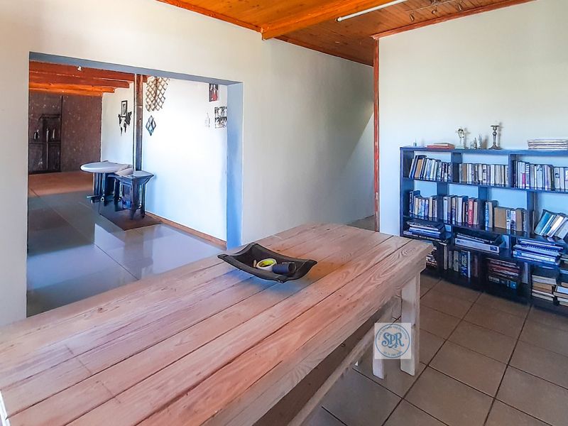 One Erf, Three Personalities — All Ready to Meet You in the Upper Cambridge Area in East London with Easy Access to Everywhere.  - Photo 6