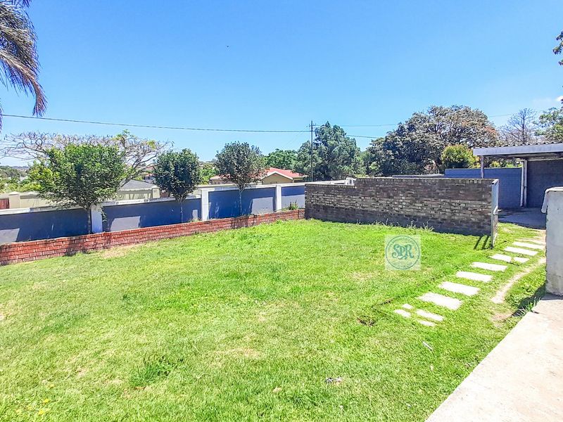 One Erf, Three Personalities — All Ready to Meet You in the Upper Cambridge Area in East London with Easy Access to Everywhere.  - Photo 4