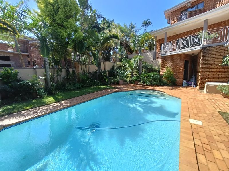 To Rent in Umhlanga, freestanding, furnished 4 bedroom pet friendly home with DQ and flat. - Photo 4