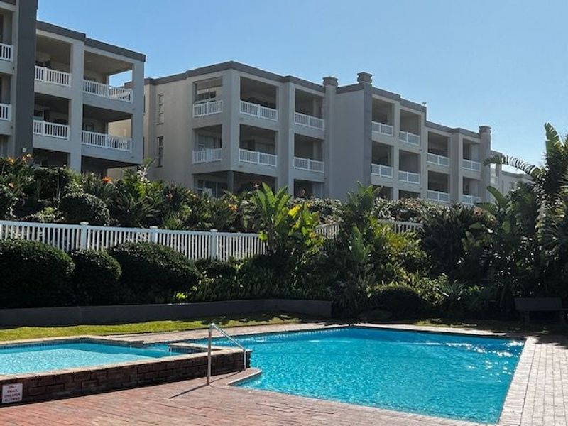 Relaxed Seaside Lifestyle at Laguna La Crete Uvongo - Photo 4