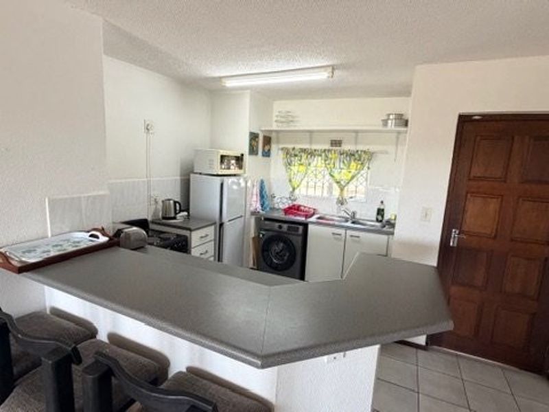 Relaxed Seaside Lifestyle at Laguna La Crete Uvongo - Photo 5