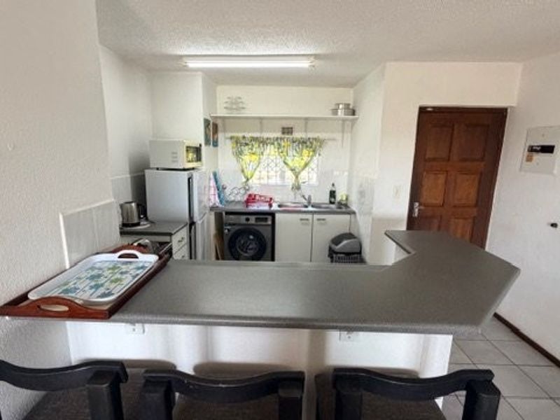 Relaxed Seaside Lifestyle at Laguna La Crete Uvongo - Photo 6