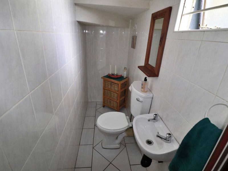 Secure, Family-Friendly Cluster with Entertainment Appeal - Photo 10