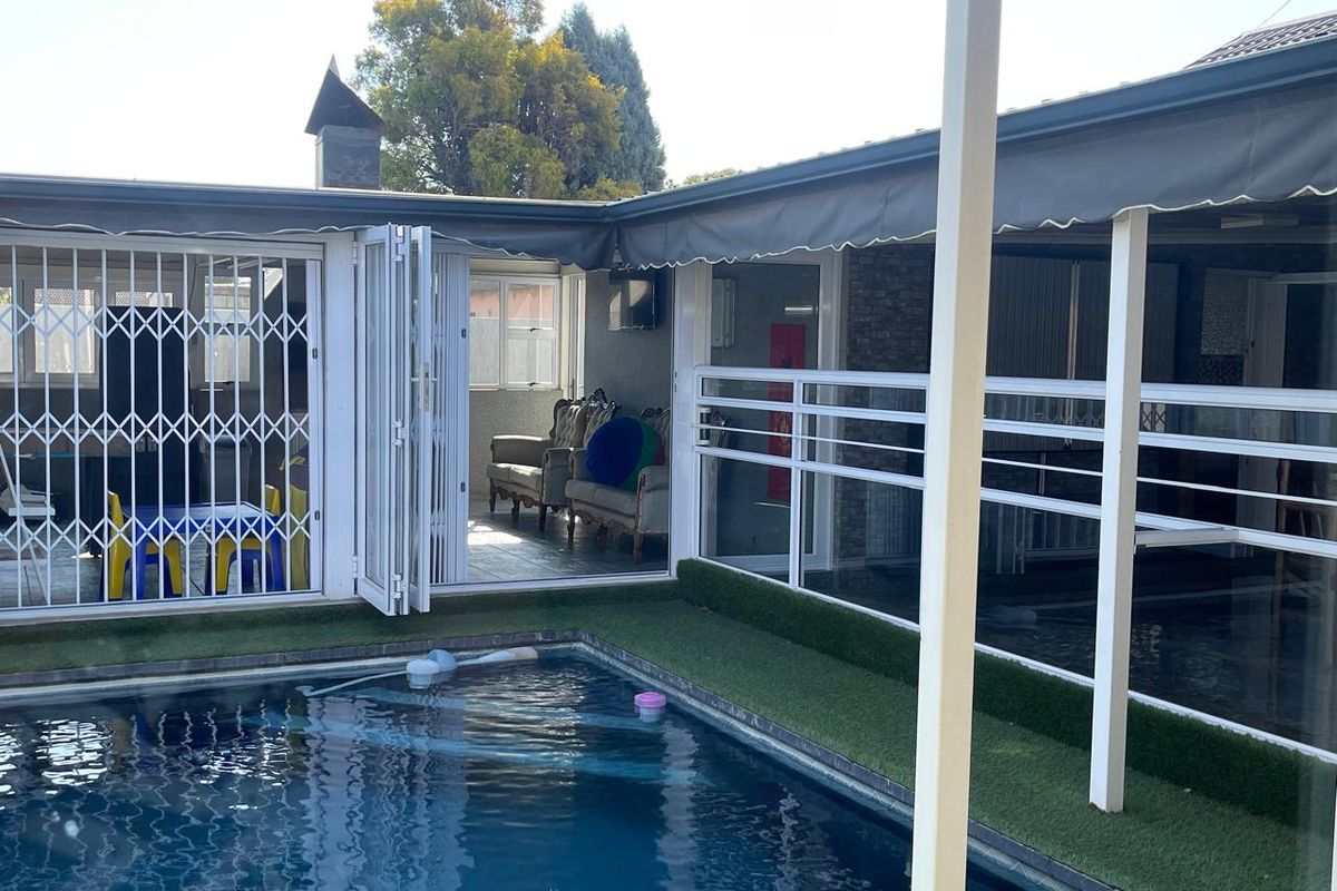 Stunning 4-Bedroom Home for Sale in Arcon Park! - Photo 5