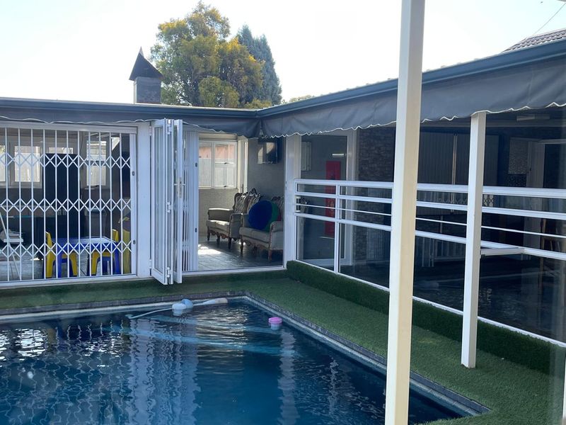 Stunning 4-Bedroom Home for Sale in Arcon Park! - Photo 5