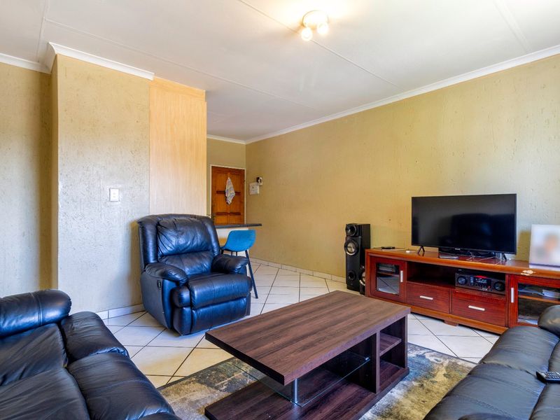 2 Bed Apartment in Croydon for Sale - Photo 7