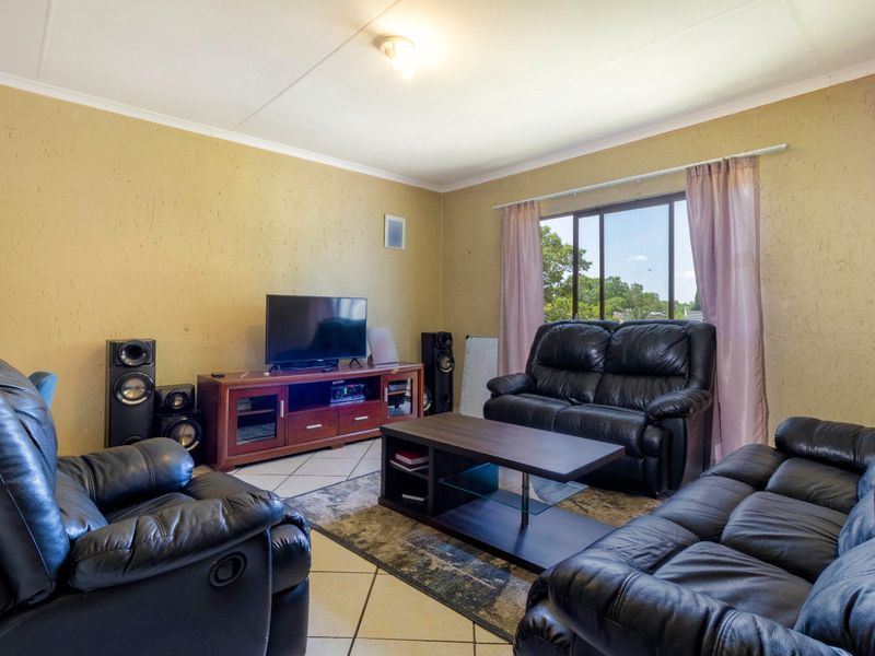 2 Bed Apartment in Croydon for Sale - Photo 6