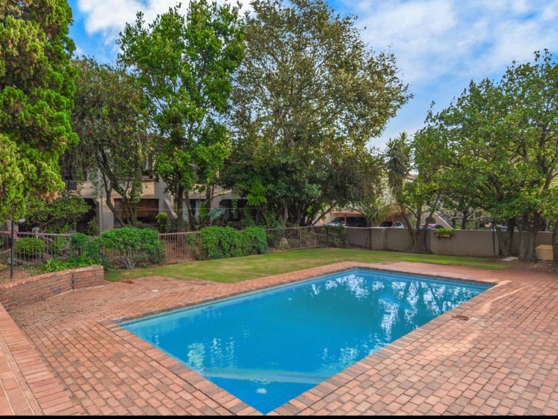 2 Bedroom Apartment forsale in Sunninghill - Photo 8