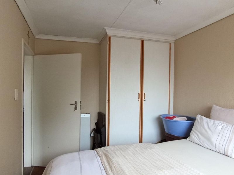 2 Bedroom Apartment forsale in Sunninghill - Photo 6