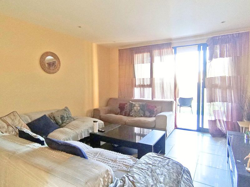 Ground Floor -2 Bed | 2 Bath - Photo 4