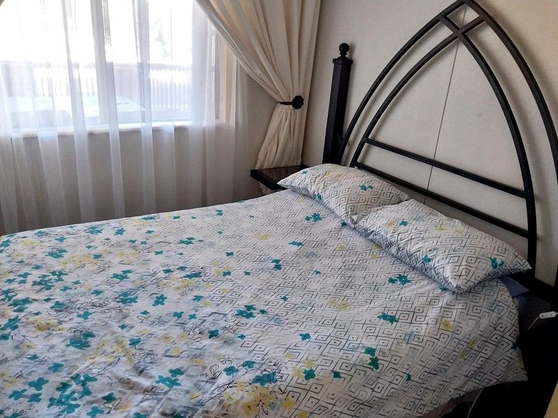 4 BEDROOM UNIT WITH LOCK UP GARAGE FOR SALE - Photo 8