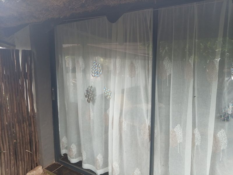 1 BEDROOM UNIT WITH LOFT FOR SALE IN HIBBERDENE - Photo 5