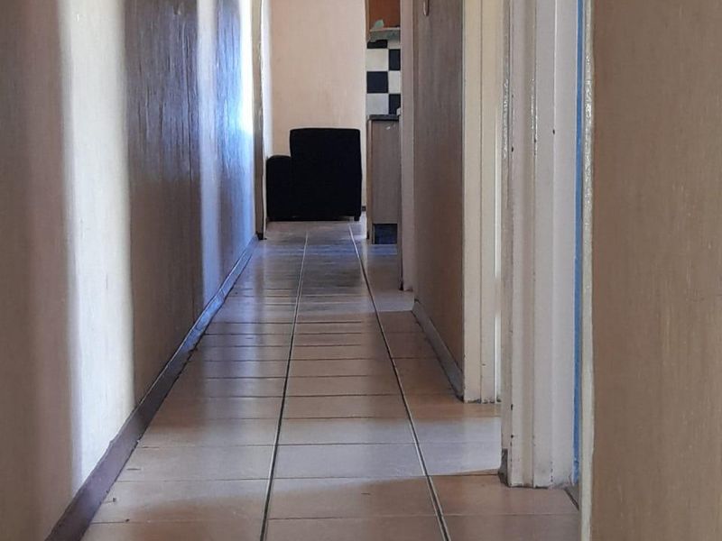 3 Bedroom House for Sale in Portlands  - Photo 2