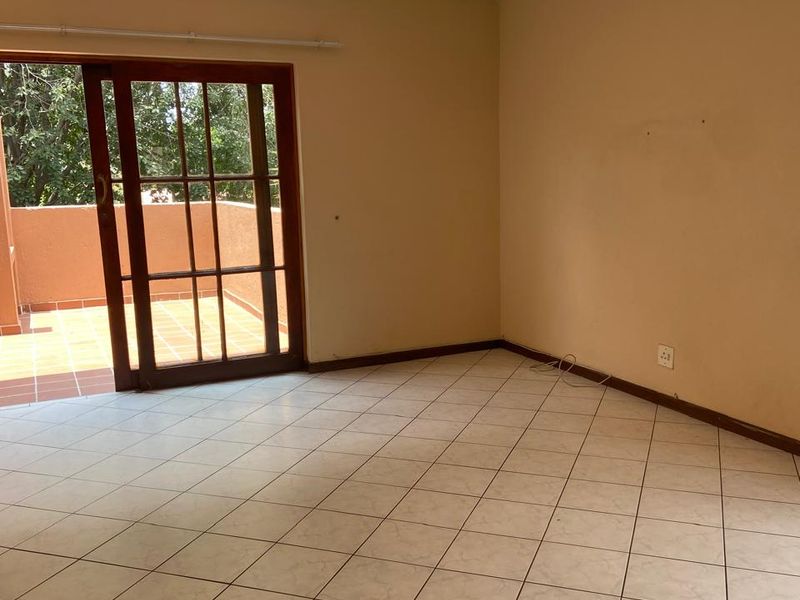 Modern 2-Bedroom Apartment in a Prime Location. - Photo 3