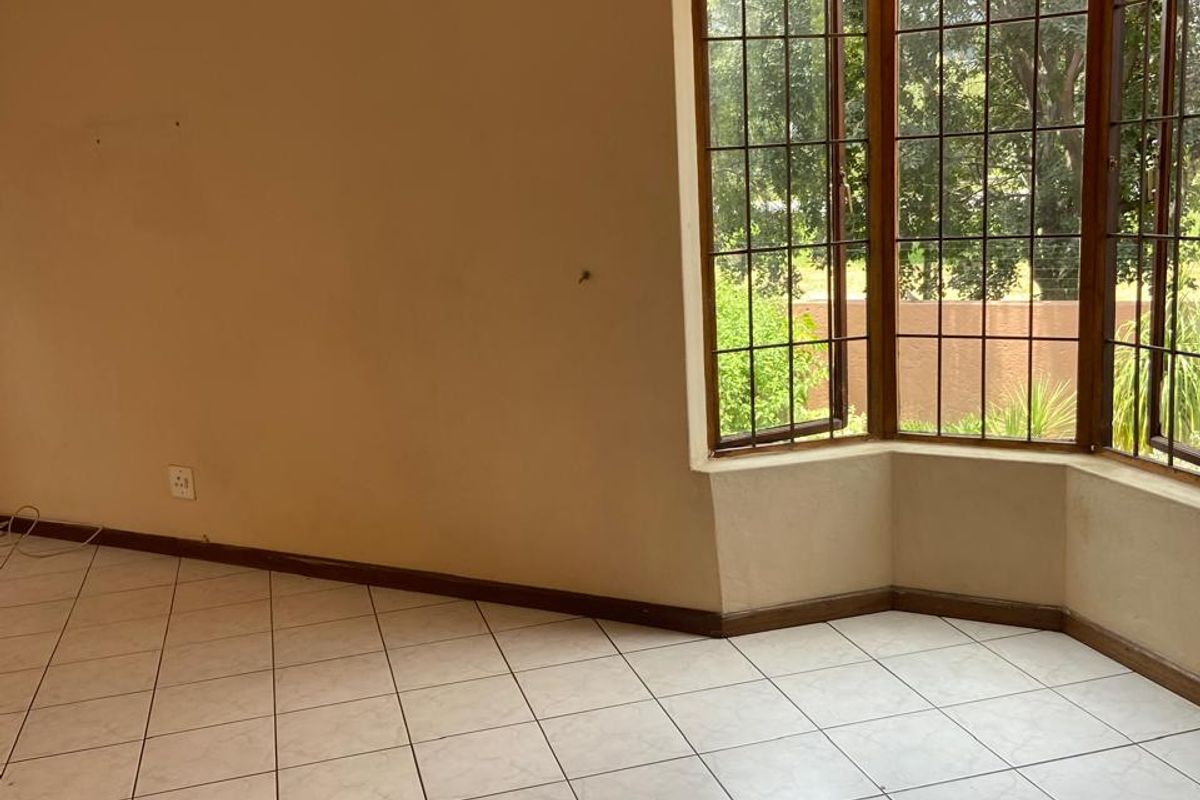 Modern 2-Bedroom Apartment in a Prime Location. - Photo 4