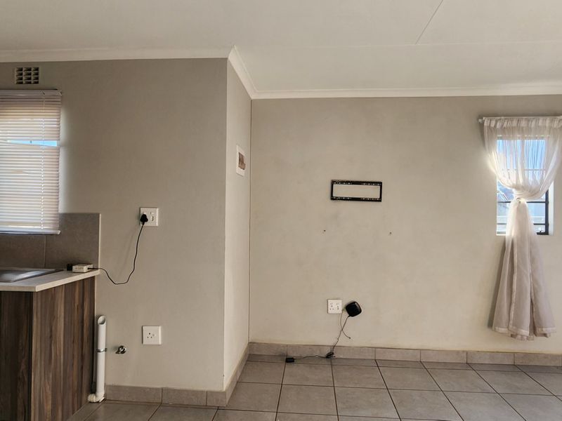 Spacious 3Bedroom House for Sale in Sky City - Photo 10