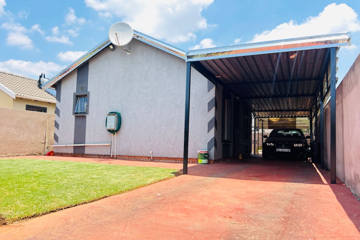 Stunning 2 bedrooms for sale in Sky City  - Photo 4