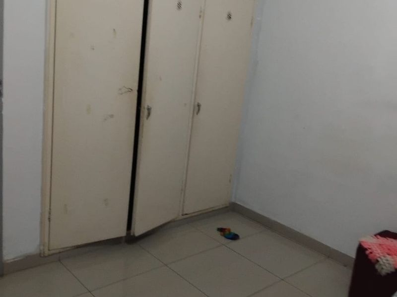 1,5 Bedrooms, 1 Bathroom Apartment For Sale In South Beach, Durban - Photo 8