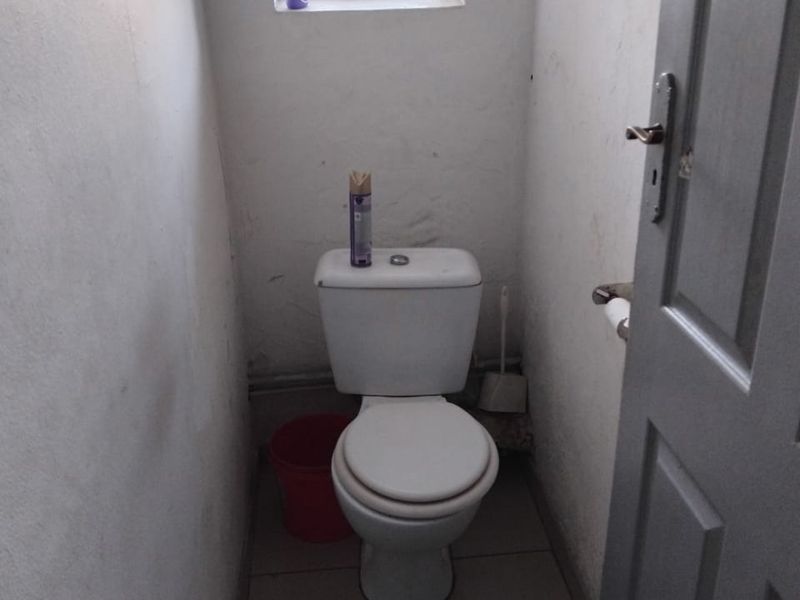 1,5 Bedrooms, 1 Bathroom Apartment For Sale In South Beach, Durban - Photo 10