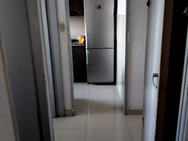 1,5 Bedrooms, 1 Bathroom Apartment For Sale In South Beach, Durban - Photo 3