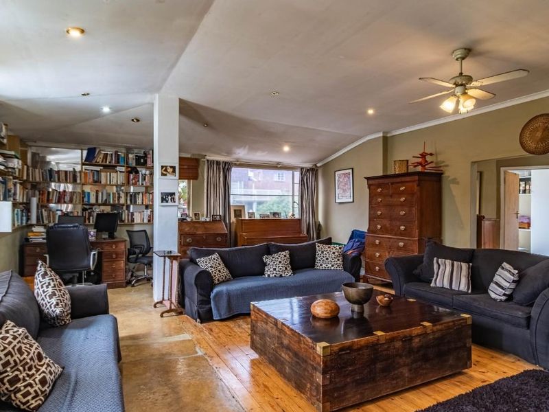 Spacious Family Home with Income-Generating Cottages - Photo 5