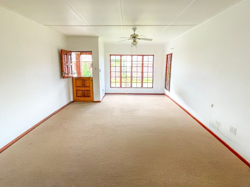 Retire to Nature, Refined in a Refreshed Home in Secure Over-55’s Estate in Sought After Gonubie - Photo 5