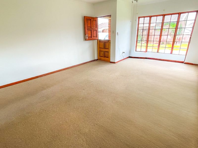 Retire to Nature, Refined in a Refreshed Home in Secure Over-55’s Estate in Sought After Gonubie - Photo 8