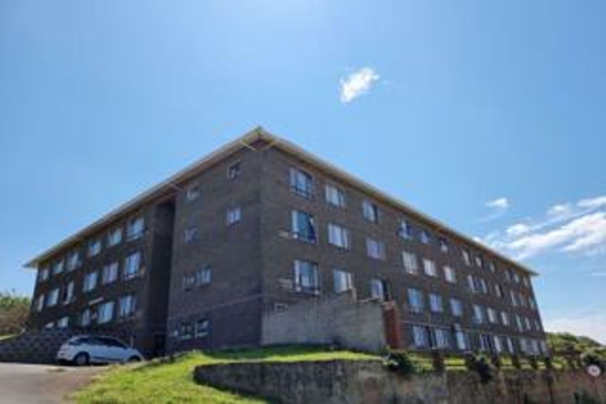 TWO BEDROOM FULLY FURNISHED APARTMENT FOR SALE IN PORT SHEPSTONE - Photo 3