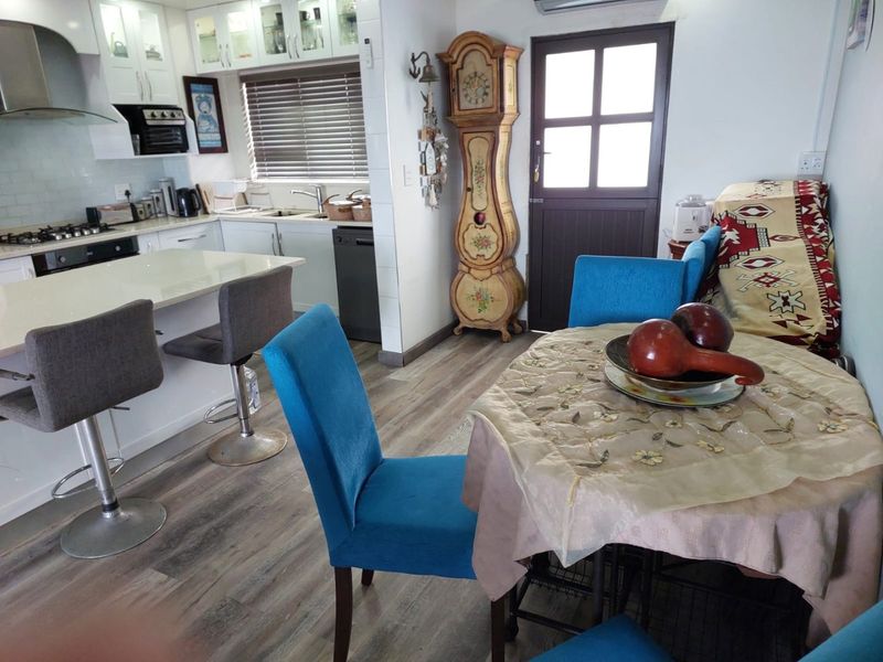 TWO BEDROOM FULLY FURNISHED APARTMENT FOR SALE IN PORT SHEPSTONE - Photo 7