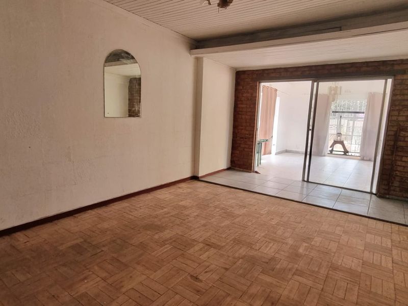 A Family Home in the Making - Photo 2