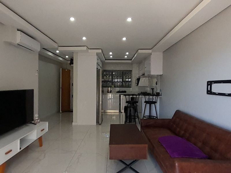Modern and spacious apartment. - Photo 3