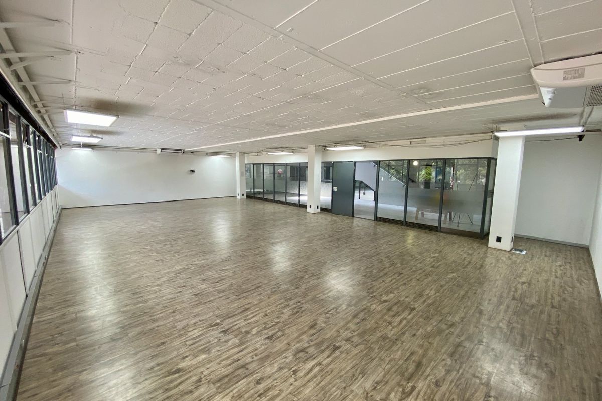Prime Commercial Space Available In Lynnwood - Photo 4