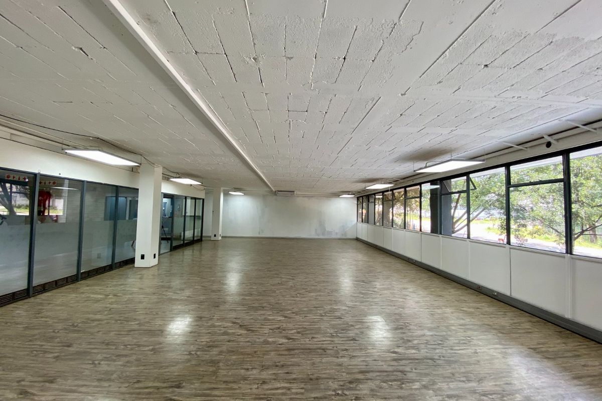 Prime Commercial Space Available In Lynnwood - Photo 5