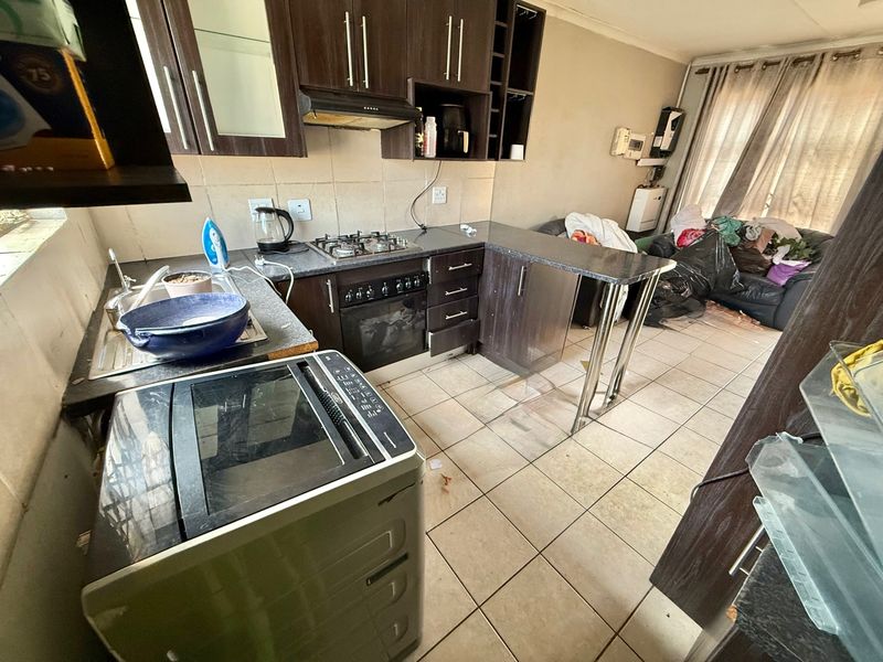 Secure & Spacious House To Let In Rondebosch - Photo 5
