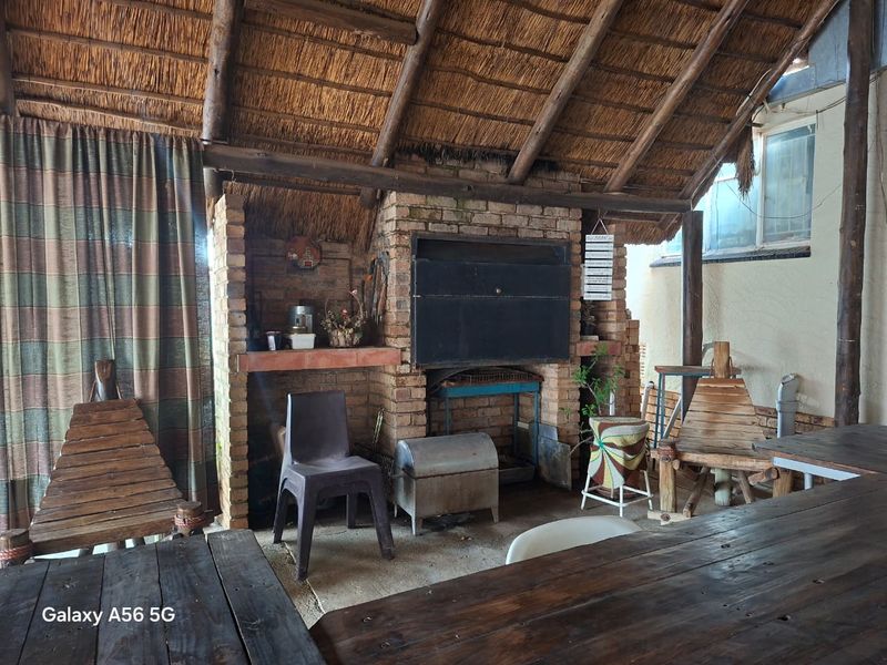 3 Bedroom house for sale in Wilkeville - Photo 2