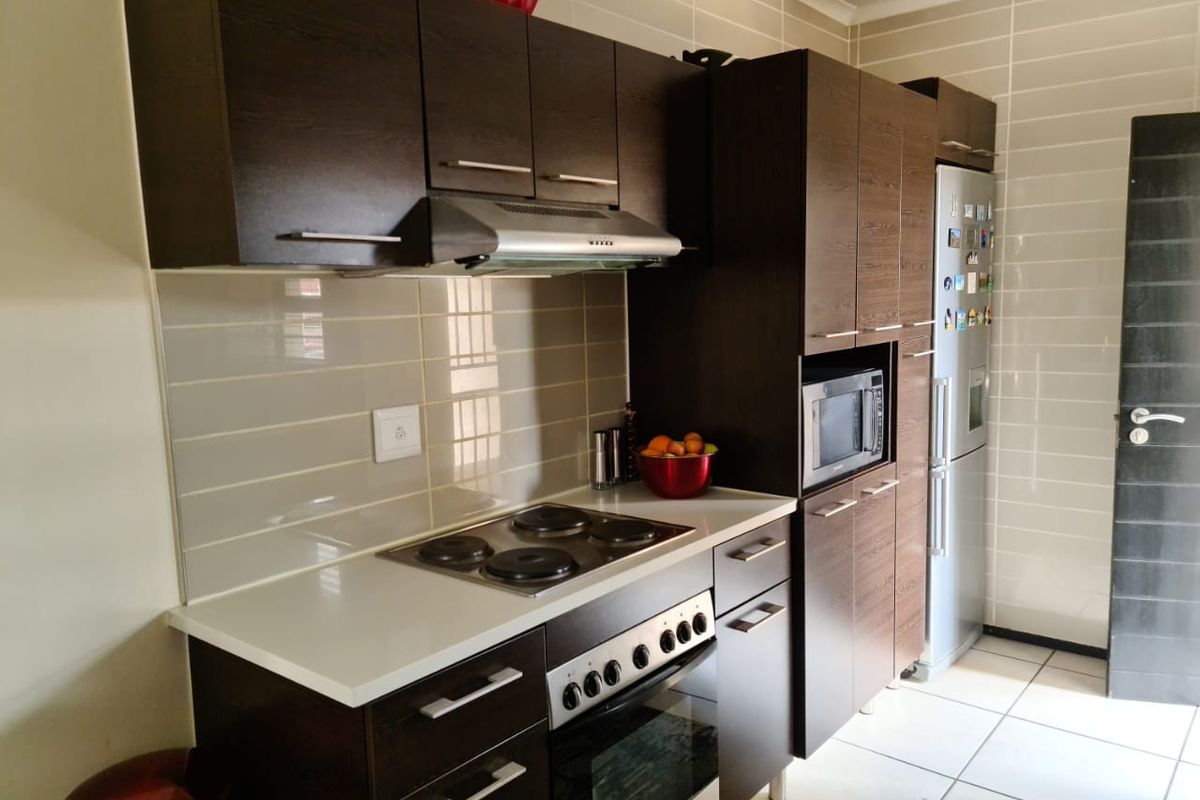2 Bedroom 2 Bathroom  - Photo 4