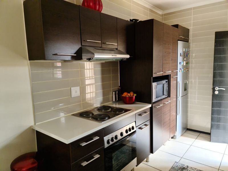 2 Bedroom 2 Bathroom  - Photo 4