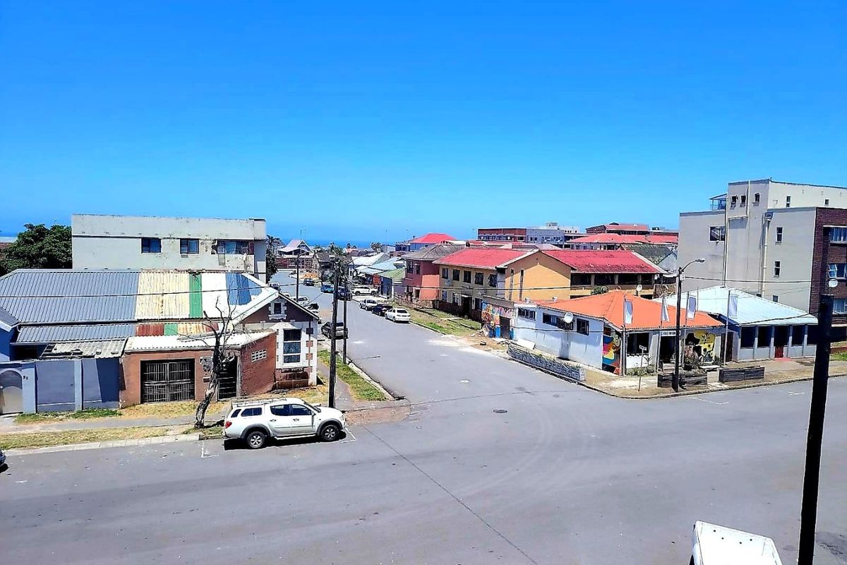 2 bedroom apartment /flat for sale - Photo 5