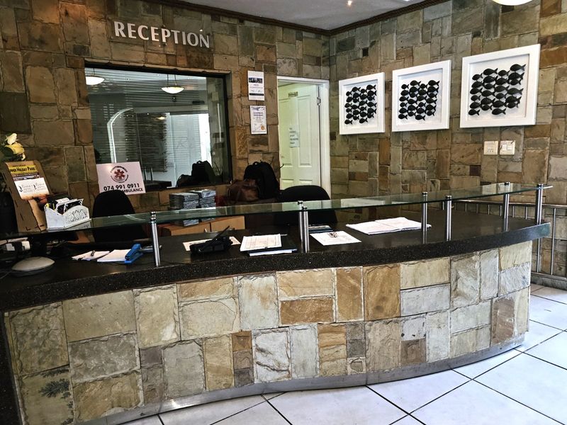 PRIME HOSPITALITY INVESTMENT. FULLY OPERATIONAL RIVERSIDE & COASTAL HOTEL - Photo 8