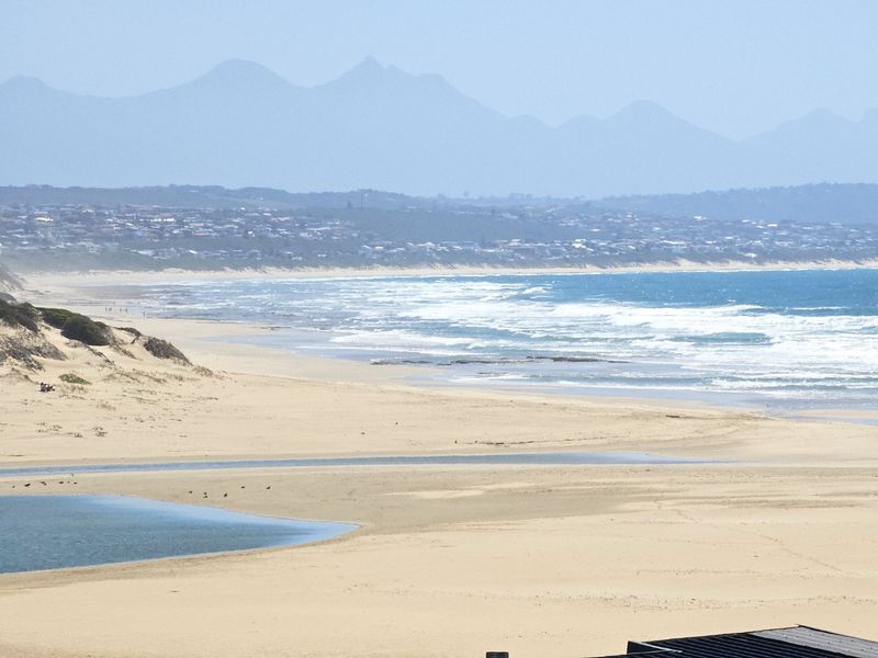 PRIME HOSPITALITY INVESTMENT. FULLY OPERATIONAL RIVERSIDE & COASTAL HOTEL - Photo 5