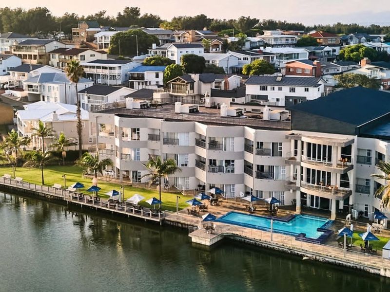 PRIME HOSPITALITY INVESTMENT. FULLY OPERATIONAL RIVERSIDE & COASTAL HOTEL - Photo 1