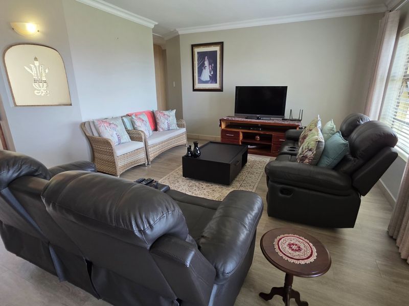 Beautiful Townhouse in Pristine Condition...  Ocean Views... Worth Every Cent !!! - Photo 7