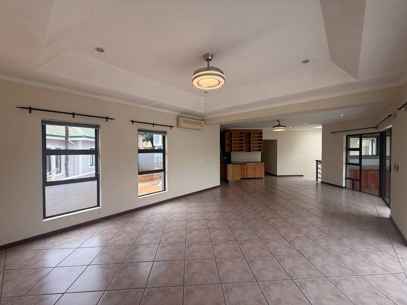 Exclusive Caribbean Beach Club Estate Home with Dam Views - Photo 6