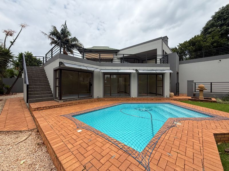 Exclusive Caribbean Beach Club Estate Home with Dam Views - Photo 1